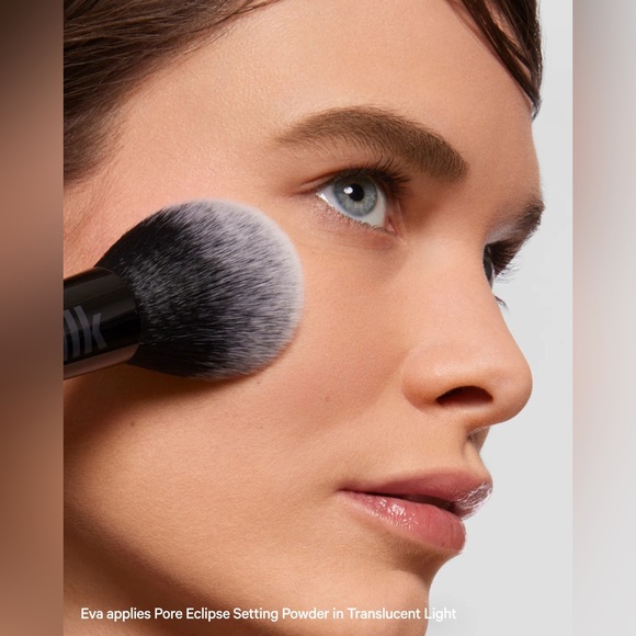 Milk Makeup Pore eclipse Translucent light loose Setting powder - Picture 16 of 16